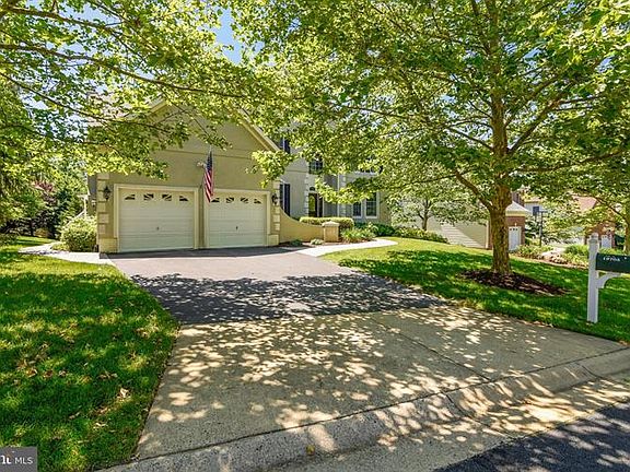 2nd image of 19705 Stanford Hall Pl