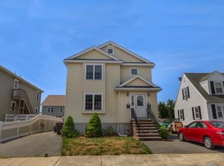 62 Pitcairn St, Revere, MA 02151