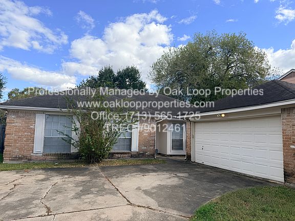 3rd image of 1367 Gentle Bend Dr