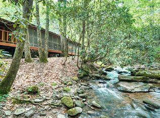 1325 Ruby Lake Dr, Hiawassee, GA 30546