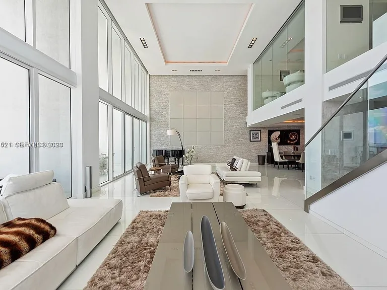 1040 Biscayne Blvd #4403 — Photo 7