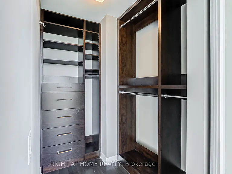 90 Park Lawn Rd #2316 — Photo 32
