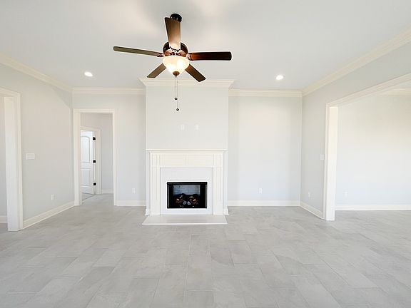Tonio III A - Living - DSLD Homes