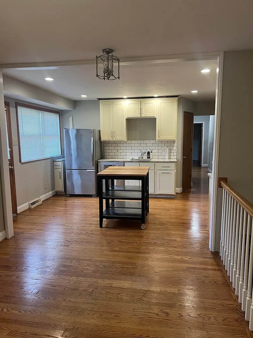 1105 Cameo Ct photo 1
