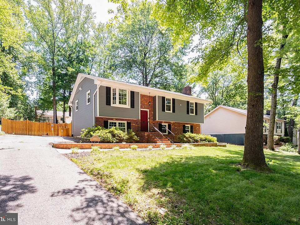 1st image of 11821 Rutherford Dr