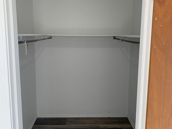 4th image of 1021 Coal Ave SW #01fbae763