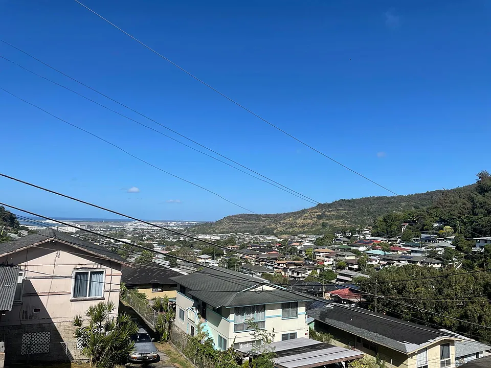 1576 Pahulu St #3
