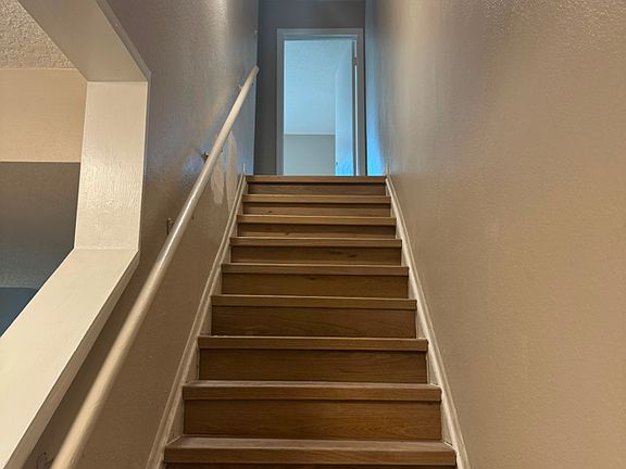 2nd image of 111 Springwood A Cir