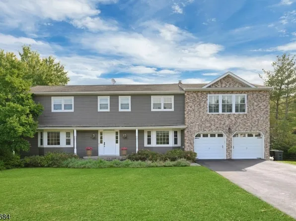 10 Cambray Rd, Montville Twp., NJ 07045