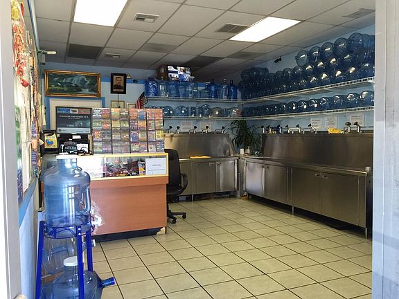 4th image of 3153 El Camino Real