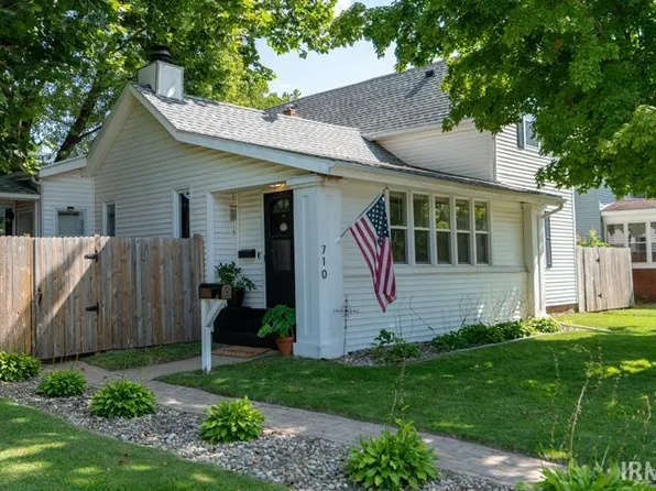 710 E 3rd St, Mishawaka, IN 46544