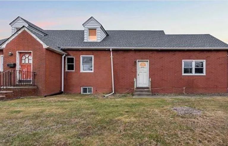 226 Livingston St #B — Photo 1