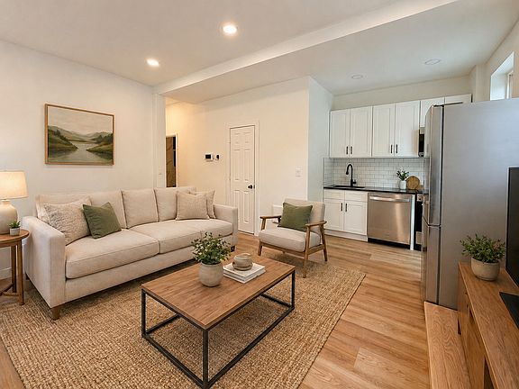 3rd image of 44 Thomas S Boyland St APT 2
