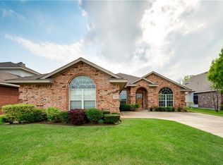 3101 Cantura Dr, Mesquite, TX 75181