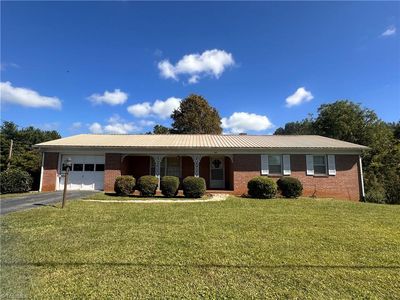 449 Fairplains Rd, North Wilkesboro, NC, 28659