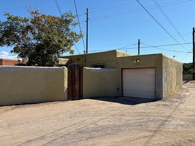 Outside view from driveway/alley