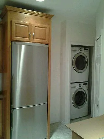 10712 Elgin Ave #10712 — Photo 4