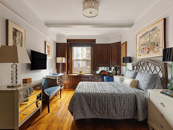 5th image of 419 E 57th St APT 13-B