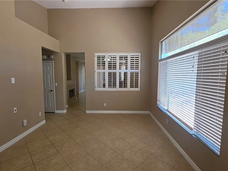 604 Palmwood Ln — Photo 7