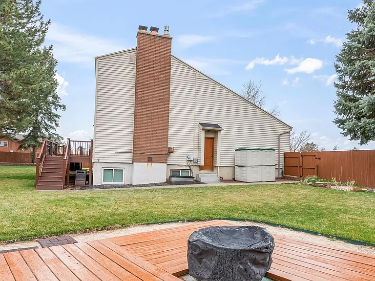 9763 S Sitzmark Dr — Photo 26