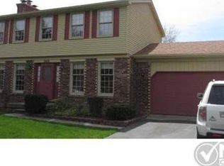 5640 White Lake Rd, White Lake, MI 48383