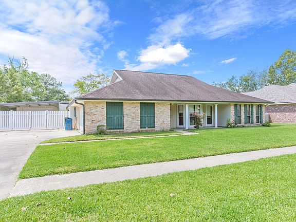 3rd image of 203 Belle Grove Blvd