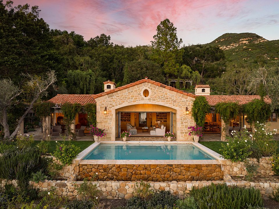 1st image of 965 Brooktree Rd