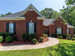 370 Angham Rd, Hiram, GA 30141