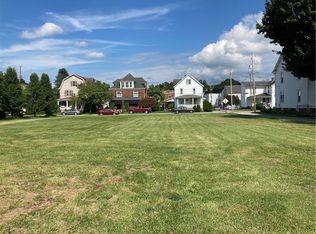 122 S Stewart St, Blairsville, PA