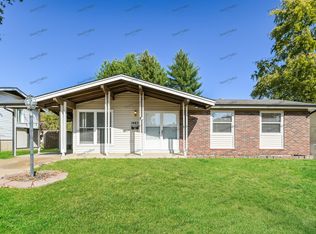 1465 Central Pkwy, Florissant, MO 63031