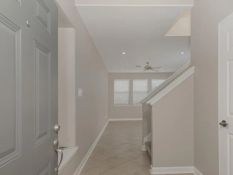 11 Scenic Brook Ct — Photo 3