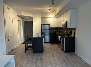 8 Fieldway Rd W #204-W08, Toronto, ON M8Z 0C3
