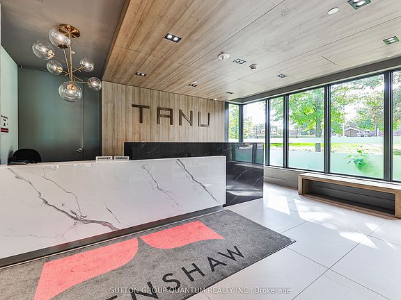2nd image of 21 Park St E #1009