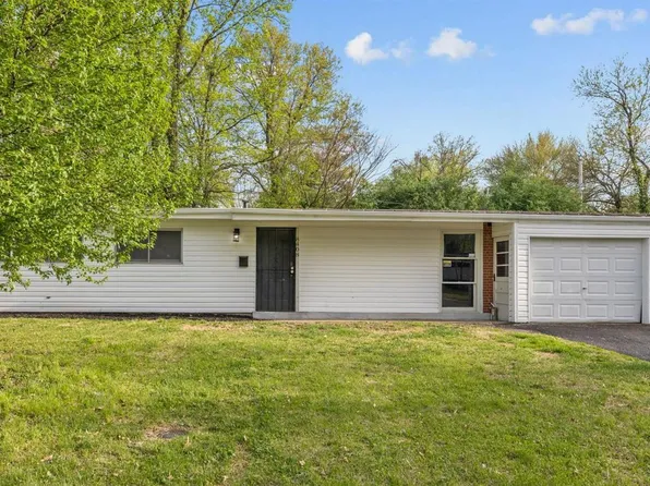 8408 Red Fir Dr, Saint Louis, MO 63134
