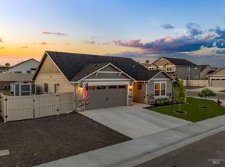 10220 W Salmonberry St, Star, ID 83669