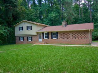 226 W Wedgewood Cir, Newnan, GA 30263