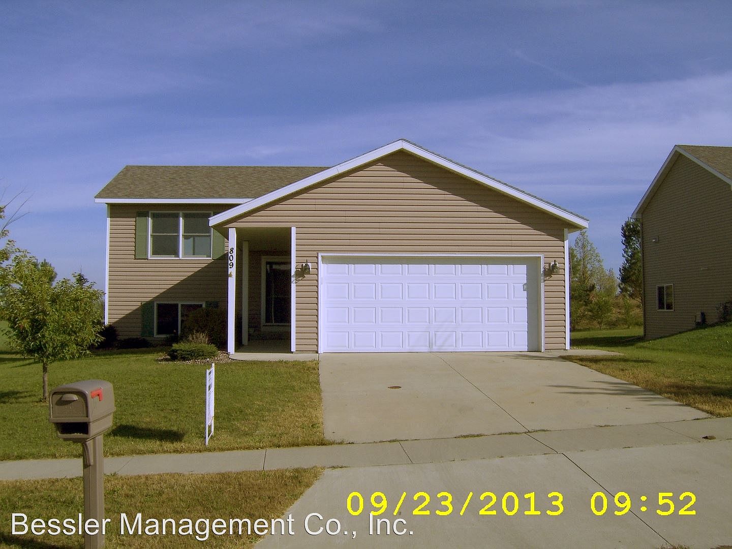 809 10th St NW, Kasson, MN 55944 Zillow