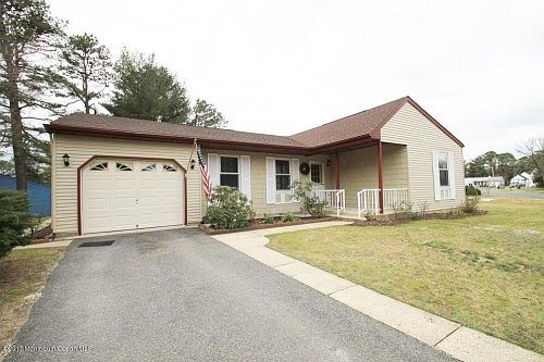 1st image of 7 Brooklane Ct #60