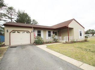 7 Brooklane Ct #60, Whiting, NJ 08759