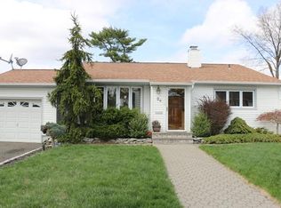 34 Albemarle Rd, Colonia, NJ 07067