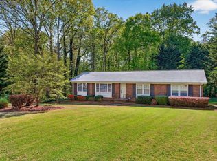 5 Weehawken Cir, Taylors, SC 29687