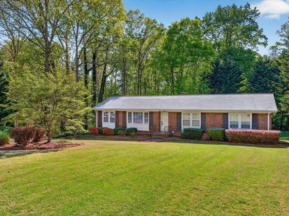 5 Weehawken Cir, Taylors, SC 29687