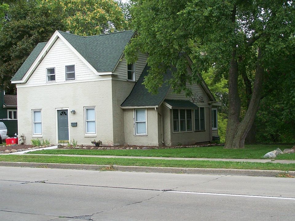 1st image of 317 S Huron St
