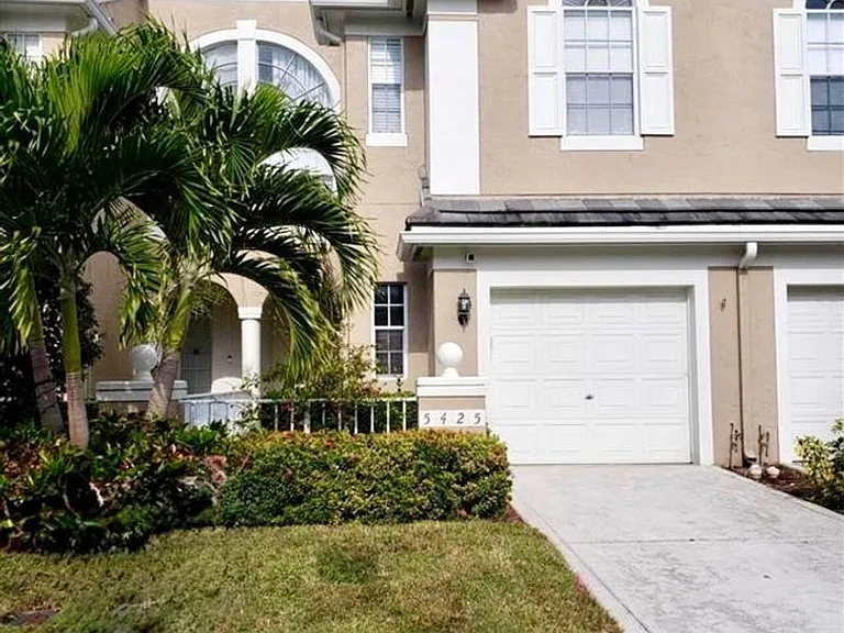 5425 Grand Park Pl — Photo 9