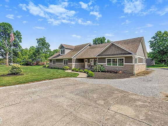 2nd image of 5895 E County Road 500 N