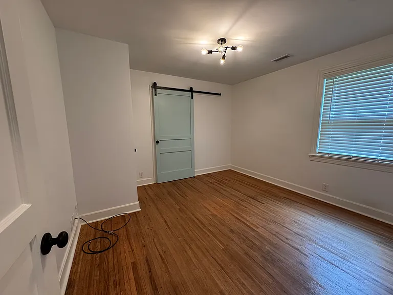 239 Collier Ave — Photo 8