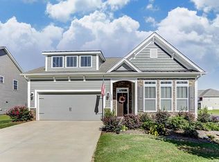 1528 Hedge Apple Rd, Lake Wylie, SC 29710