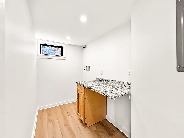 204 Endicott Ave #2 — Photo 9