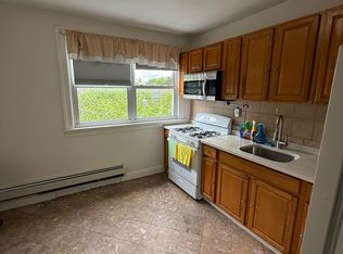 19 Winthrop Pl #2B, Staten Island, NY 10314
