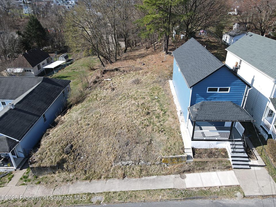 1st image of 83 Nicholson St